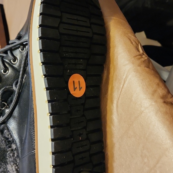 NEW Cliffs white mountain Collins low top boots with Checkerboard faux fur - Picture 6 of 6